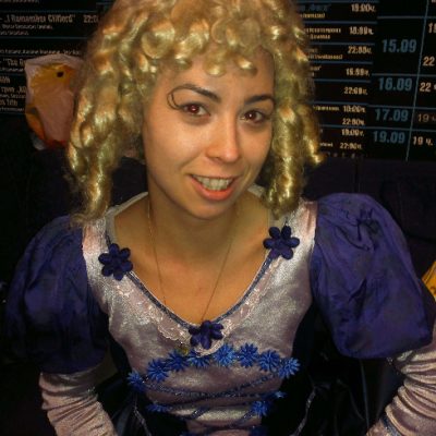 18022012501-PRINCESA-PERUKA,KORONKA,